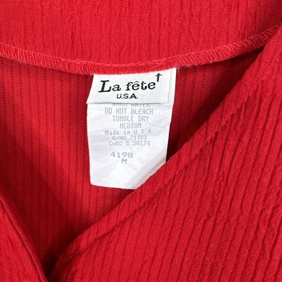 La Fete Blouse Medium Cherry‎ Red Button Front Vintage 90s 80s Mob Wife Gold - Picture 5 of 10